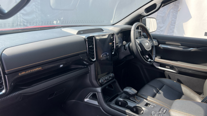 Ford Ranger Petrol Pick Up D/Cab Wildtrak 2.3 EB PHEV 281 Auto [NI] - Image 9